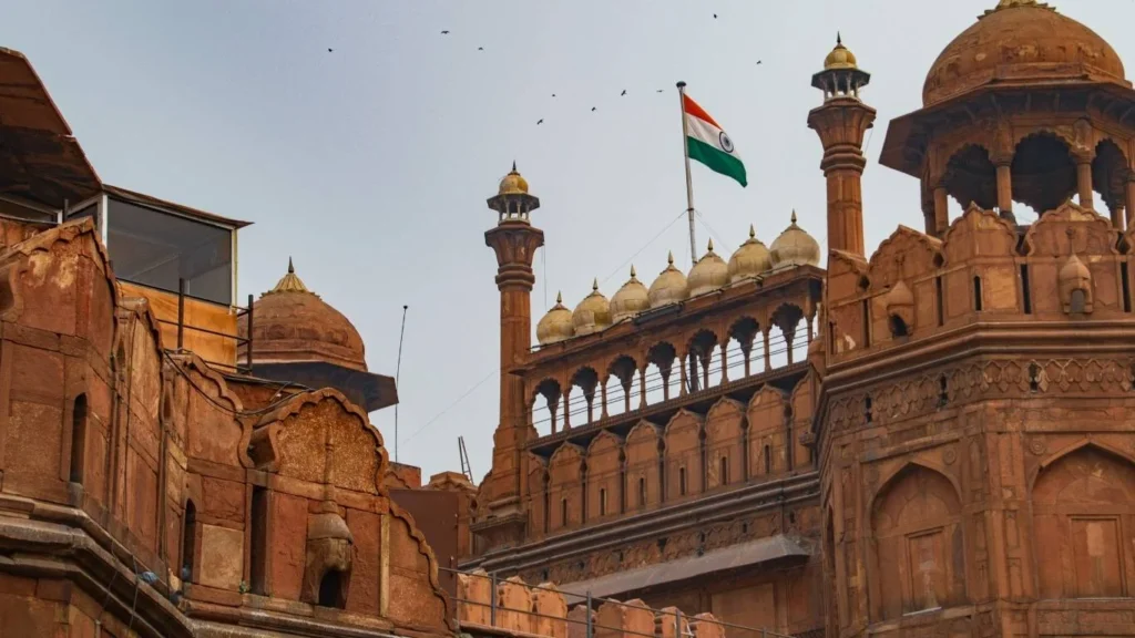 Discover Delhi Tourist Attractions with VTSPL